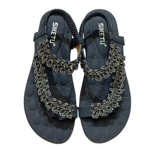SIKETU NAVY JEWELED FLIP FLOP SANDALS SZ 7 EUC